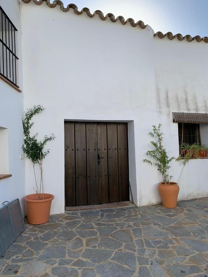 La Casa De La Iglesia Villa La Umbria  ภายนอก รูปภาพ